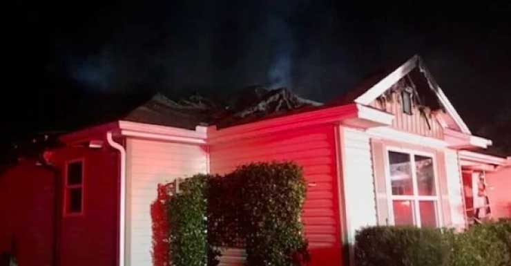 Linha de gás rompida no sótão acelera incêndio em residência em The Villages