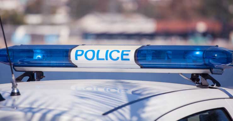 MDSO Mulher é hospitalizada após motorista bater em seu carro e fugir do local