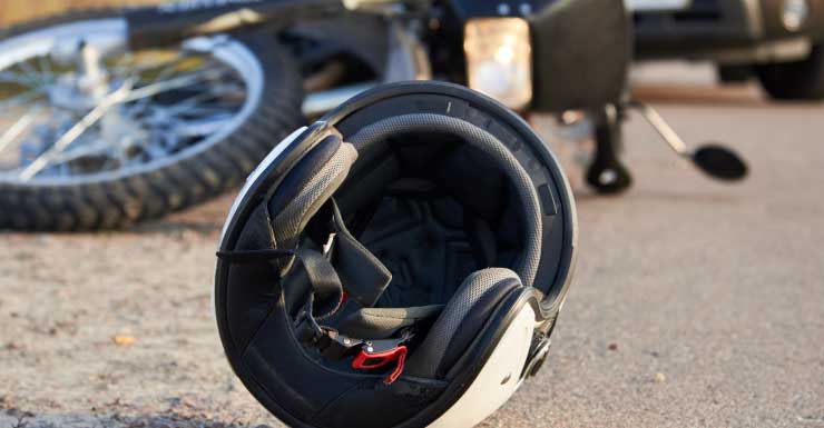 Polícia de Port St. Lucie investiga acidente entre motocicleta e pedestre perto da Crosstown Parkway