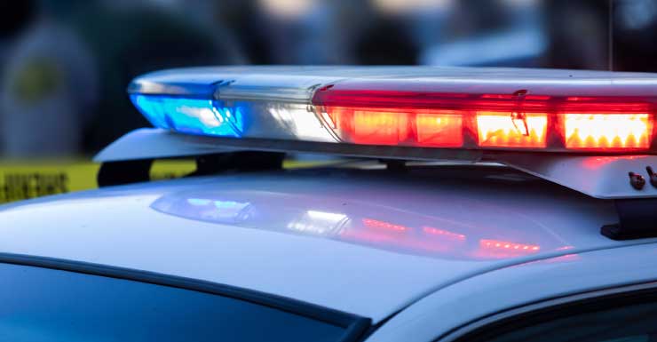 Um ferido e mulher presa após ataque com faca em acampamento de pessoas em situação de rua em Port Charlotte