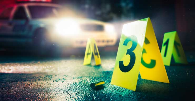Um morto e quatro feridos em tiroteio em bar esportivo de Clearwater