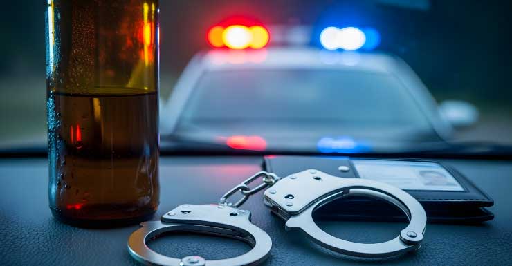 Detento do Condado de Flagler morre durante a madrugada após prisão por DUI
