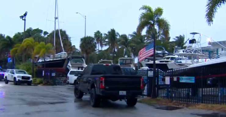 Incêndio destrói motores e geradores em marina de Pompano Beach; 2 barcos sofrem danos pelo calor