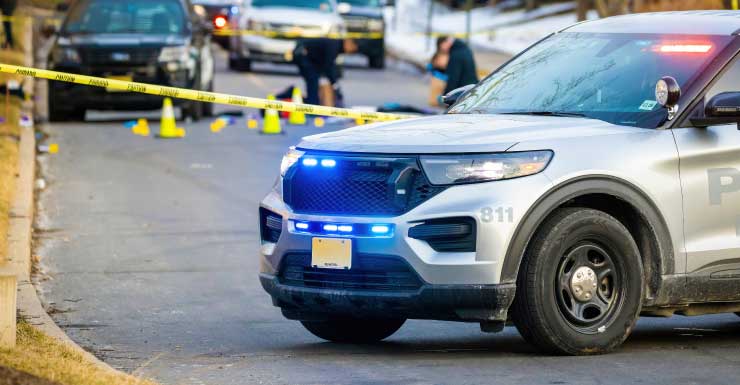 Uma pessoa morre e outra fica gravemente ferida em tiroteio no Beachwood JSO