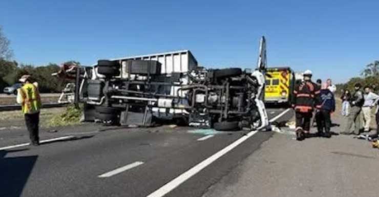 7 pessoas ficam feridas em colisão envolvendo 6 veículos na I-75, no Condado de Hillsborough
