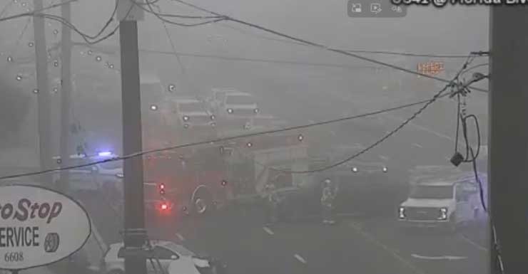 Acidente fecha US-41 na manhã de quinta-feira em condições de neblina