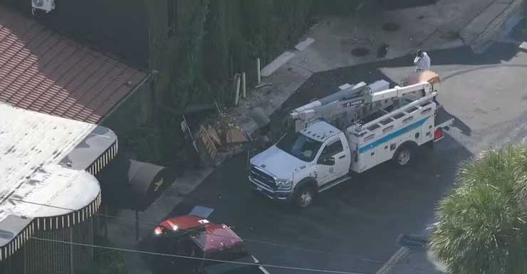 FLFR Motorista colide veículo em valet de restaurante popular em Fort Lauderdale e rompe linha de gás