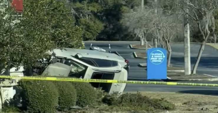 Homem de Marion colide Cadillac roubado contra poste durante perseguição em alta velocidade