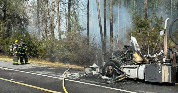 I-95 Norte no Condado de St. Johns reabre após fechamento devido a incêndio em caminhão