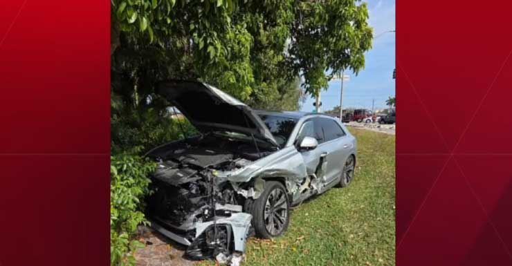 Pelo menos 1 pessoa fica ferida em acidente que interditou parte da Summerlin Road no Condado de Lee