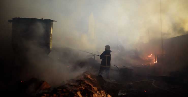 3 pessoas desalojadas após incêndio em parque de trailers em Hallandale Beach