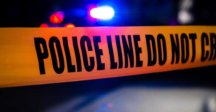 1 preso e 2 vítimas hospitalizadas após esfaqueamento relacionado a violência doméstica em Deerfield Beach leva a perseguição em Pompano Beach