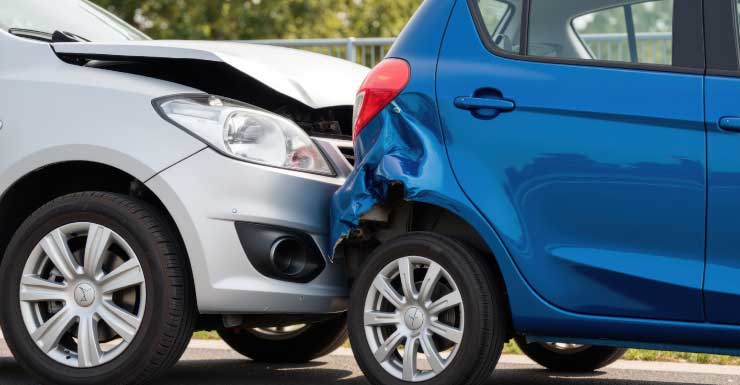 Acidente envolvendo vários veículos bloqueia 2 faixas no sentido sul da I-95 em Palm Beach Gardens