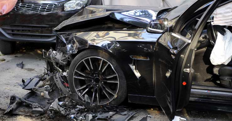 Alerta de Trânsito Acidente em frente à GCSC