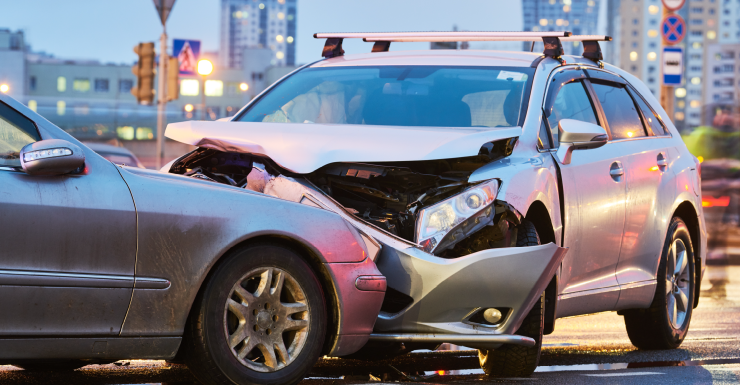 Estouro de pneu na I-4 causa capotamento fatal no Condado de Orange, diz FHP
