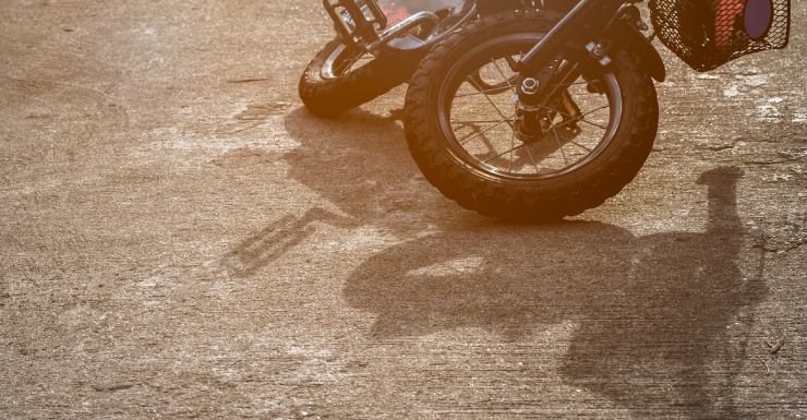 Motociclista de minibike de 18 anos morre em colisão com SUV no Condado de Collier