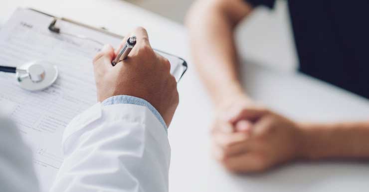 Ciclista juvenil é hospitalizado após acidente em Titusville, diz polícia
