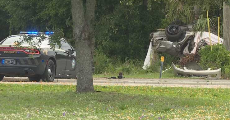 Dois homens morrem após acidente na Barrancas Avenue, no condado de Escambia