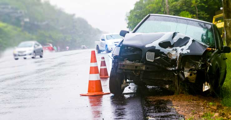 Estudante universitário a caminho de casa para o Dia das Mães sofre ferimentos “incapacitantes” após pneu do carro estourar, diz FHP