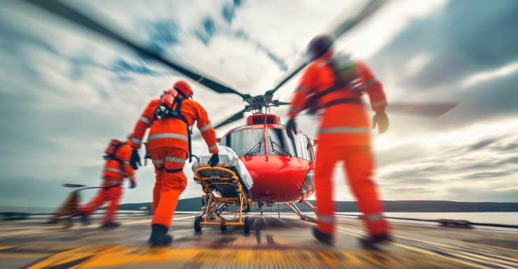 Homem é transportado de helicóptero para hospital após esfaqueamento em Avon Park, no Condado de Highlands HCSO