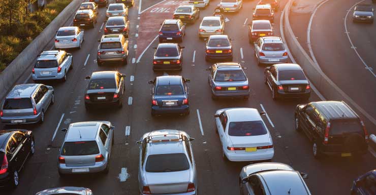 Acidente com cinco veículos bloqueia a I-75 no Condado de Marion