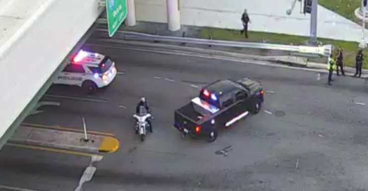 Acidente fecha faixas no sentido leste da Martin Luther King Jr. Boulevard em Tampa FDOT