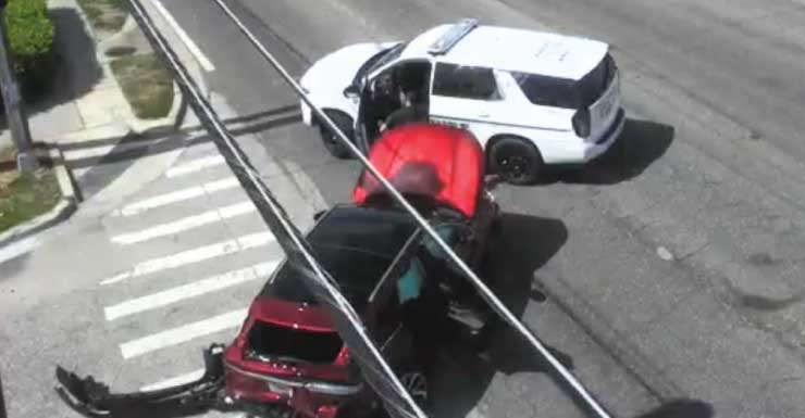 Faixas fechadas após acidente na Tamiami Trail em Sarasota