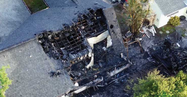 Várias casas foram evacuadas em Holiday enquanto bombeiros combatem incêndio PCFR