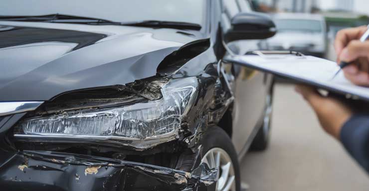 Acidente com feridos graves interdita faixas próximo à divisão entre a U.S. 41 e U.S. 301, em Sarasota