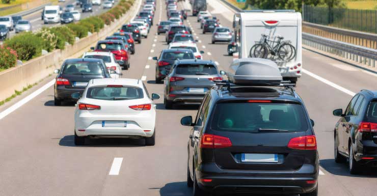 Acidente com feridos provoca congestionamento na SR-417, sentido sul, no Condado de Seminole
