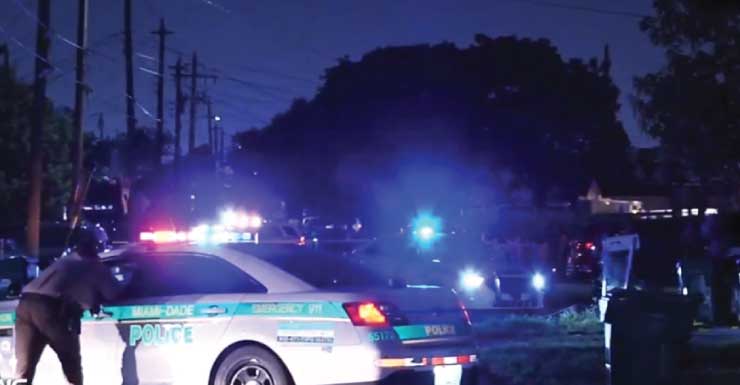 Ataque a tiros em Northwest Miami-Dade atinge três veículos e deixa criança ferida; suspeito continua foragido