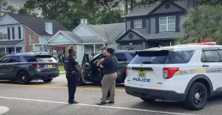 Homem mata filha de 4 anos e deixa filha de 2 anos e a mãe das crianças em estado crítico em tiroteio na região norte de Jacksonville