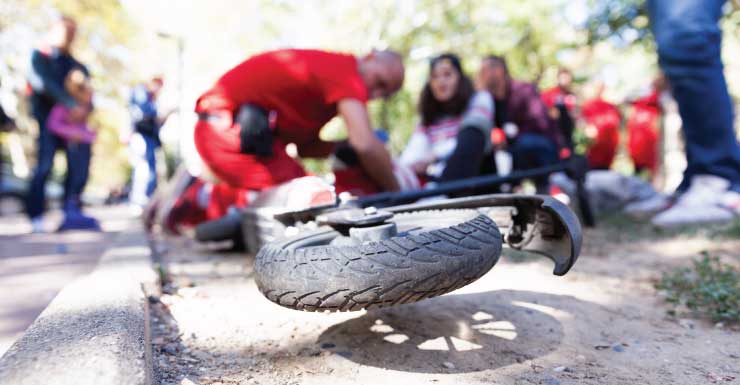 Motorista de fuga procurado após atingir menino de 11 anos em scooter elétrica no Condado de Orange, dizem policiais