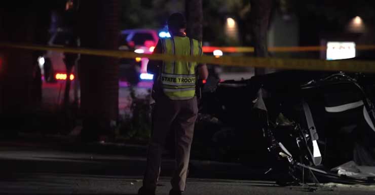 Mulher de 64 anos que pilotava scooter morre em acidente no Condado de St. Johns que capotou Tesla na State Road 16