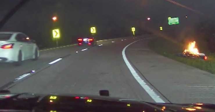 Policiais prendem motociclista após perseguição com motocicleta em chamas na I-75, no Condado de Hillsborough