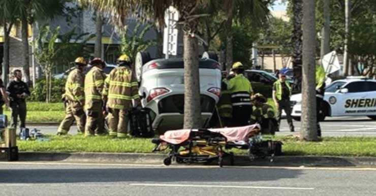 Três pessoas ficam feridas, incluindo dois casos de trauma, após acidente próximo ao Indian River Mall desviar o trânsito na SR-60