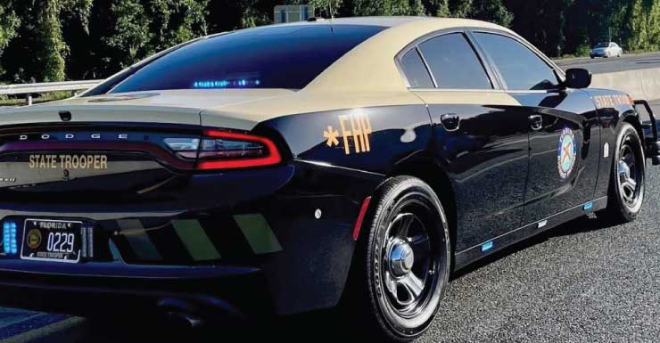 Uma pessoa é transportada de helicóptero para o hospital após acidente na Lillian Highway, no Condado de Escambia