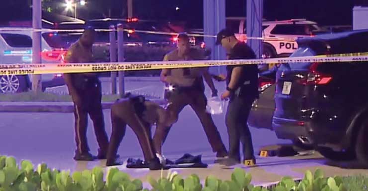 Homem é hospitalizado após disparo de arma de fogo contra si mesmo em estacionamento de centro comercial em West Miami-Dade