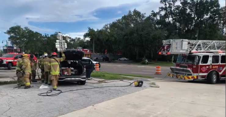 1 pessoa hospitalizada após acidente de veículo em Gainesville