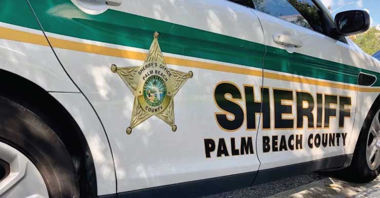 2 mortos, 2 gravemente feridos em colisão frontal na Old Boynton Road