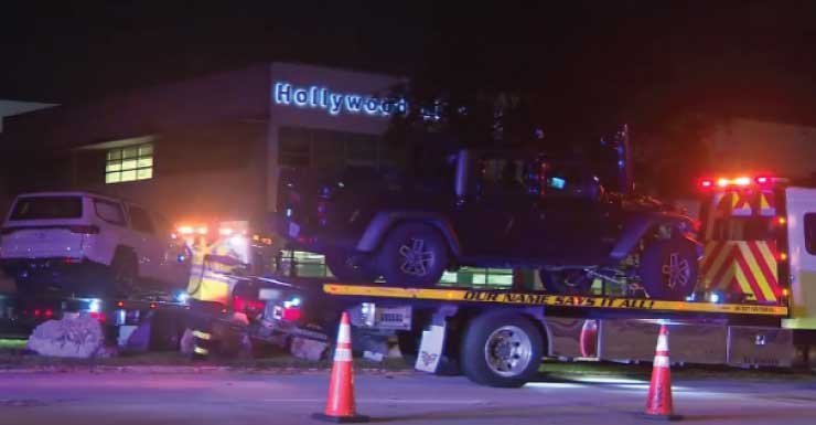 Acidente violento durante a madrugada deixa 2 veículos gravemente danificados em Hollywood