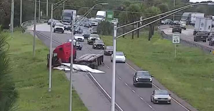 Faixas reabrem na I-295 perto da Monument Road após caminhão semirreboque em efeito sanfona causar congestionamentos