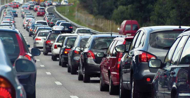 I-10 fechada por horas após 11 veículos se envolverem em três acidentes separados