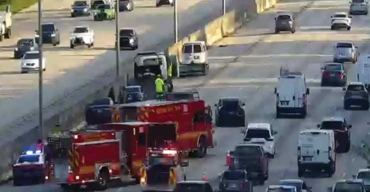 Acidente bloqueia duas faixas da esquerda na I-95 Norte perto da 45th Street, em West Palm Beach