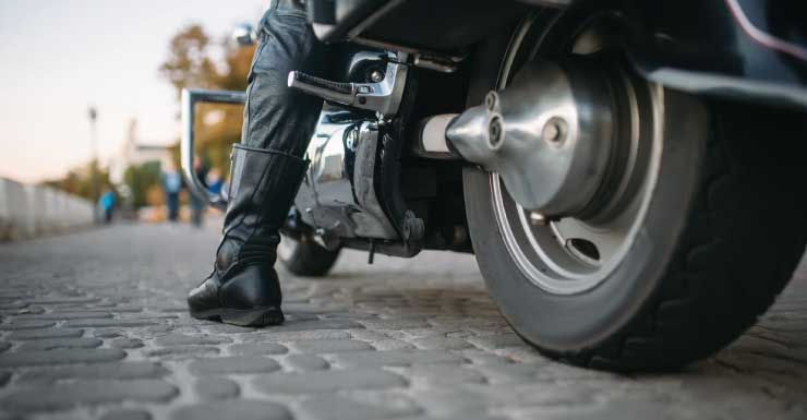 Acidente de moto na I-10 mata homem de Cape Coral