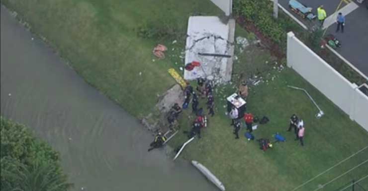 Motorista de caminhão é hospitalizado após cair em lago em Sunrise